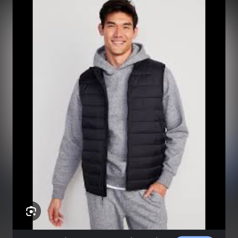 Old Navy Midnight Black Quilted Vest size M